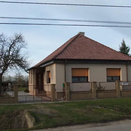 Valeria Vendeghaz * Balatonszabadi Fürdőtelep